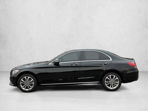 Used 2018 Mercedes-Benz C 300 4MATIC Sedan image 8