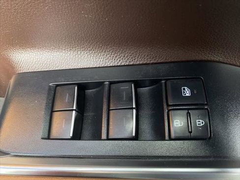 Certified 2021 Toyota Highlander Platinum image 13