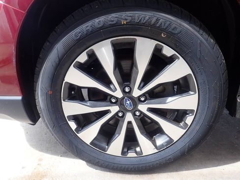 Used 2015 Subaru Outback 2.5i Limited AWD/4WD image 36