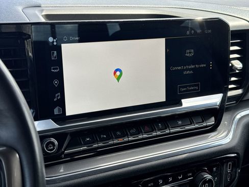 Used 2023 Chevrolet Silverado 1500 High Country w/ Technology Package image 24