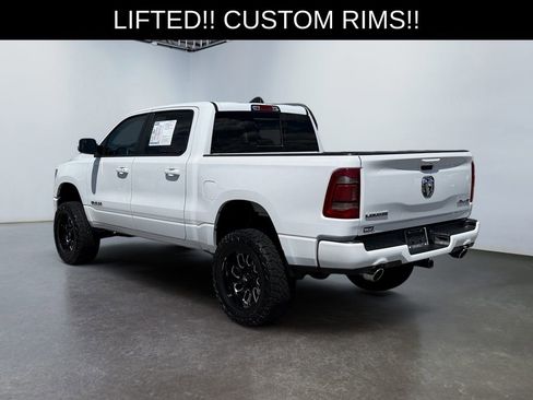 Used 2023 RAM 1500 Laramie AWD/4WD image 5
