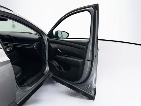 Used 2025 Hyundai Tucson SEL FWD image 33