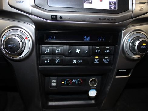 Used 2018 Toyota 4Runner Limited image 28