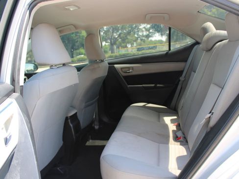 Used 2014 Toyota Corolla LE FWD image 16