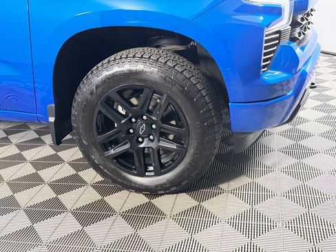 Used 2024 Chevrolet Silverado 1500 RST image 11