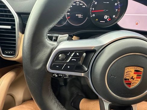 Used 2020 Porsche Cayenne AWD/4WD image 20
