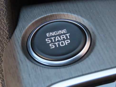 Certified 2026 Kia Sportage X-Line AWD/4WD image 13