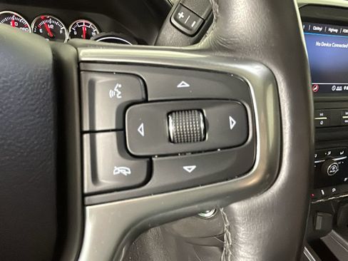 Used 2020 Chevrolet Silverado 1500 LTZ AWD/4WD image 20
