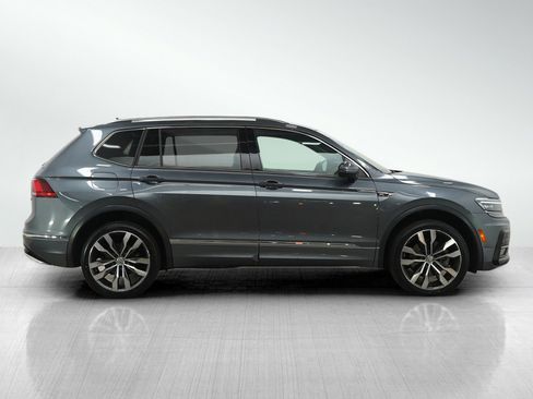 Used 2020 Volkswagen Tiguan SEL Premium R-Line image 6