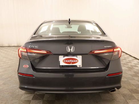 Used 2025 Honda Civic Sport image 5