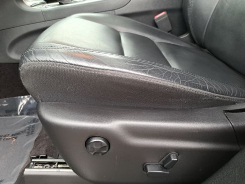 Used 2019 Jeep Grand Cherokee Limited AWD/4WD image 28