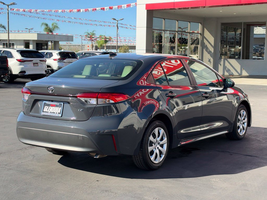 Used 2024 Toyota Corolla LE FWD image 11