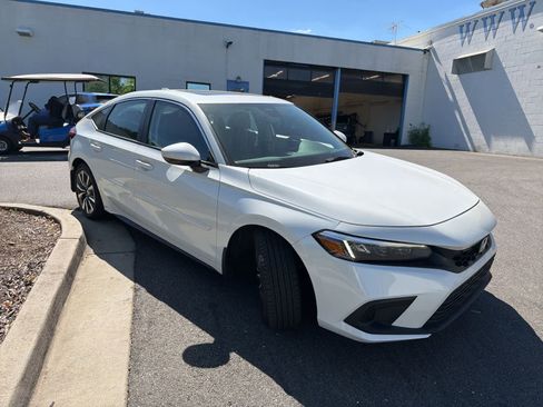 Certified 2023 Honda Civic EX-L image 12