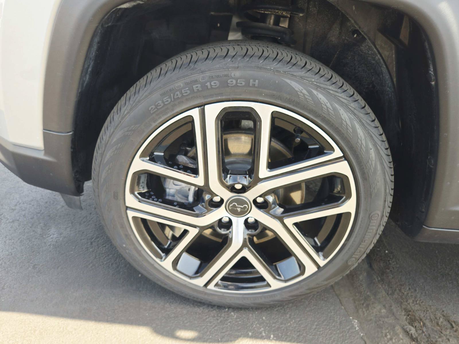 Used 2025 Jeep Compass Limited AWD/4WD image 18