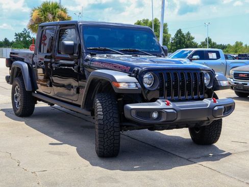 Used 2023 Jeep Gladiator Rubicon w/ Cold Weather Group AWD/4WD image 24