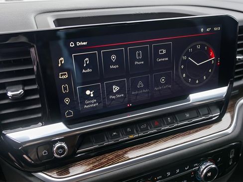 Used 2023 GMC Sierra 1500 Elevation image 17