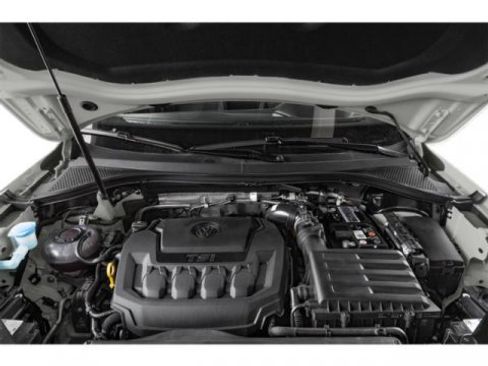 Used 2023 Volkswagen Tiguan S image 15