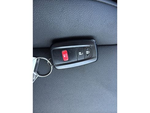 Used 2023 Toyota 4Runner TRD Off-Road Premium w/ Moonroof Package image 32