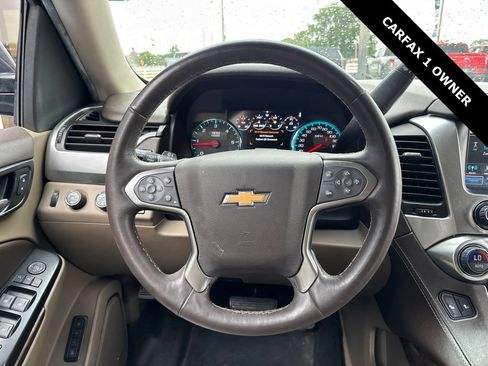 Used 2017 Chevrolet Suburban LT AWD/4WD image 9