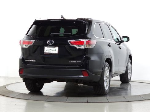 Used 2016 Toyota Highlander Limited Platinum AWD/4WD image 10