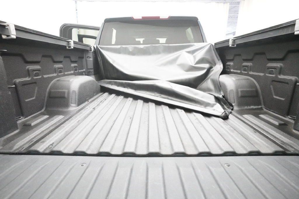 Used 2021 Chevrolet Silverado 1500 LT w/ Bed Protection Package AWD/4WD image 10