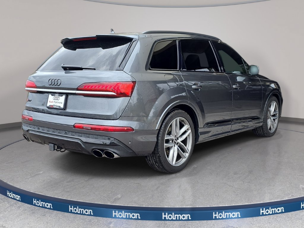 Used 2021 Audi SQ7 Premium Plus w/ Executive Package AWD/4WD image 6