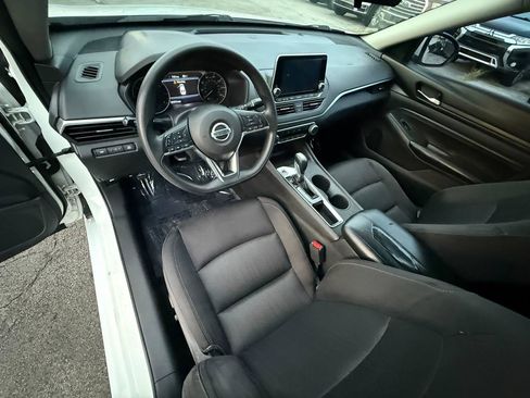 Used 2019 Nissan Altima 2.5 S FWD image 15