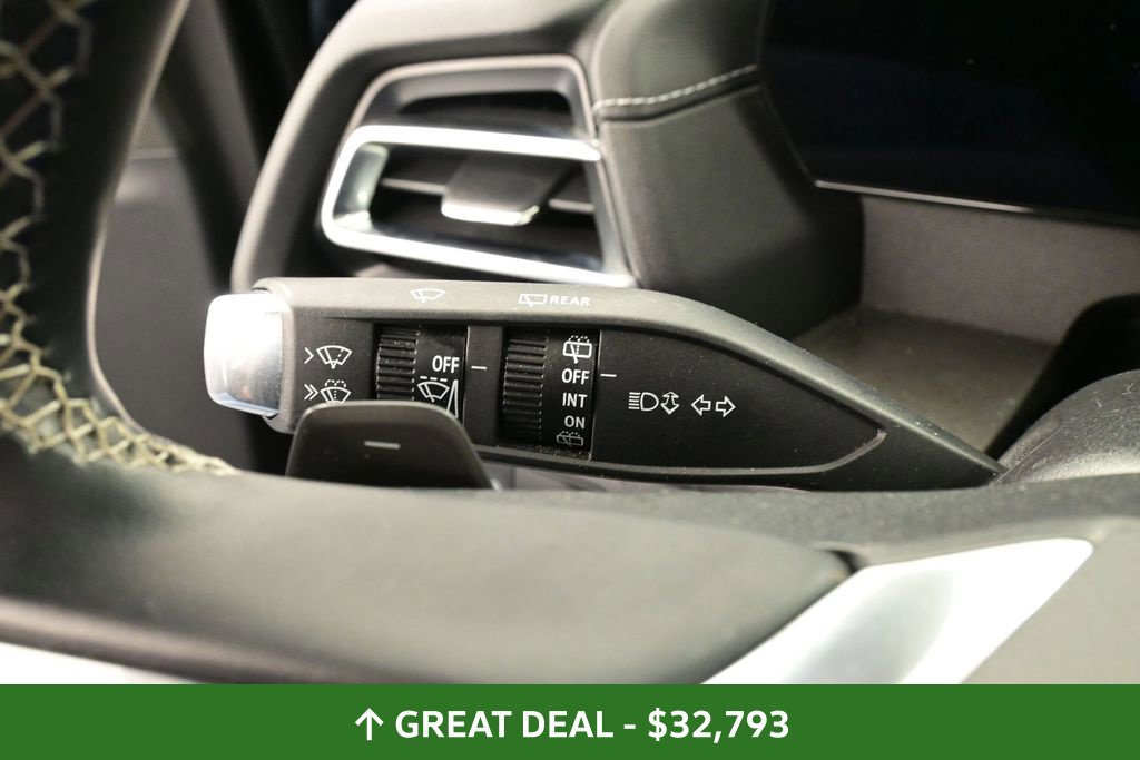 Used 2024 Chevrolet Traverse LT FWD image 38