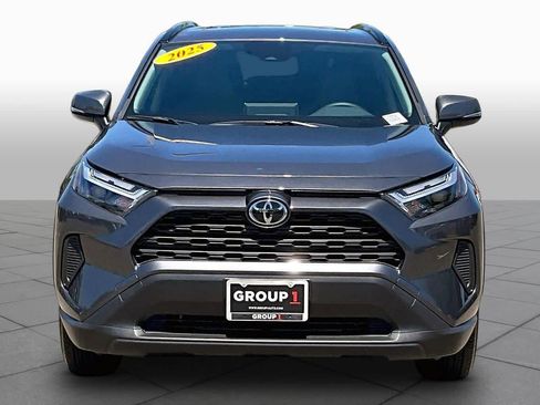 Used 2025 Toyota RAV4 XLE w/ Convenience Package AWD/4WD image 3