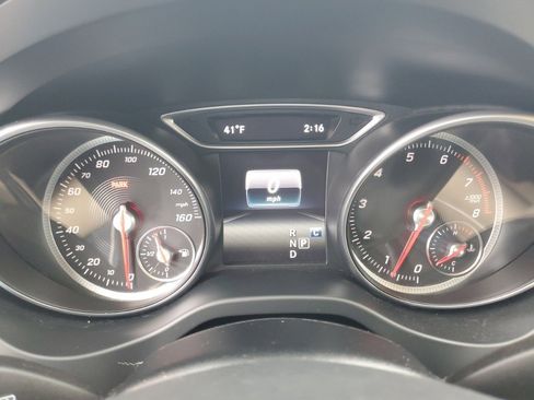 Used 2018 Mercedes-Benz GLA 250 4MATIC image 17