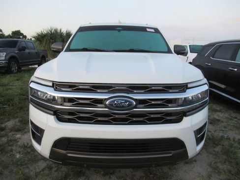 Used 2024 Ford Expedition King Ranch AWD/4WD image 2