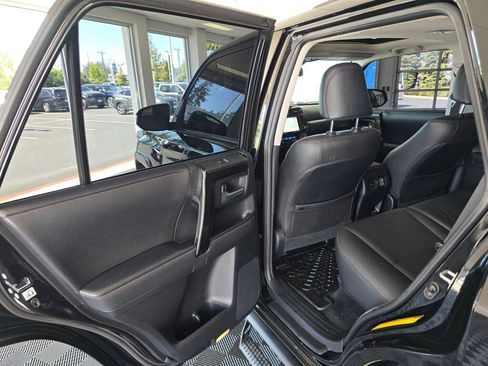 Used 2022 Toyota 4Runner TRD Pro AWD/4WD image 36