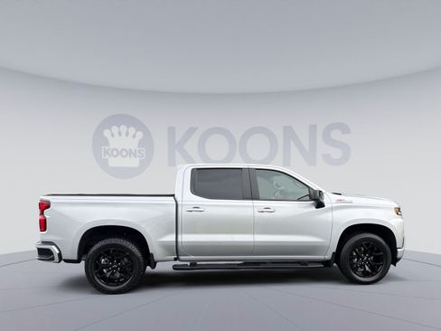 Used 2022 Chevrolet Silverado 1500 RST w/ LPO, Blackout Package AWD/4WD image 8