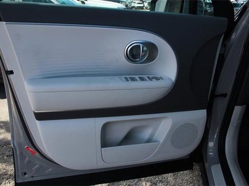 New 2026 Hyundai Ioniq 9 SE image 10