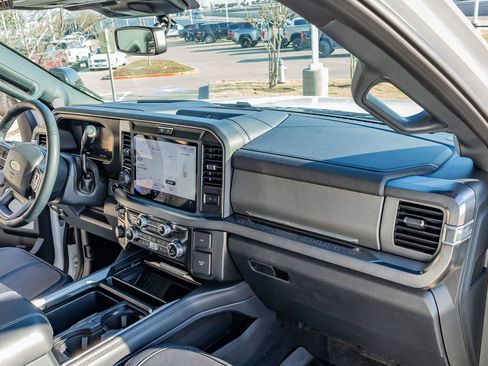 Used 2025 Ford F350 Platinum w/ Tremor Off-Road Package image 18