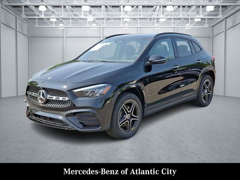 New 2025 Mercedes-Benz GLA 250 4MATIC image 2