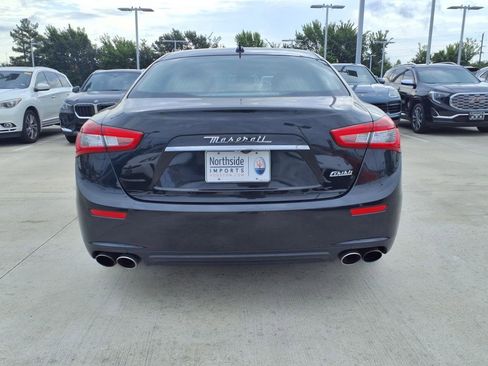 Used 2014 Maserati Ghibli Base image 11