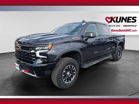 Used 2023 Chevrolet Silverado 1500 ZR2 w/ Technology Package AWD/4WD image 14