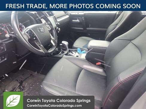Used 2024 Toyota 4Runner TRD Off-Road Premium image 10