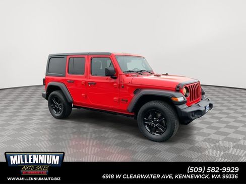 Used 2022 Jeep Wrangler Unlimited Sport AWD/4WD image 1