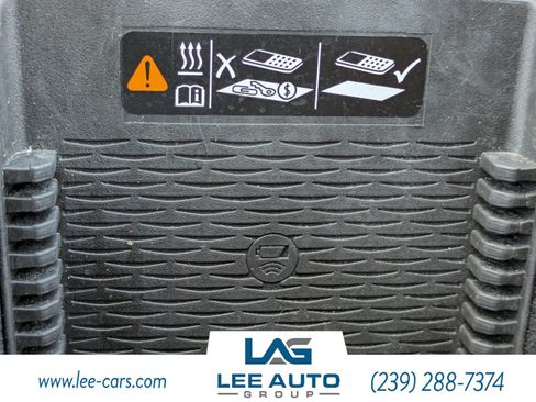 Used 2019 Cadillac XT4 Premium Luxury AWD/4WD image 31