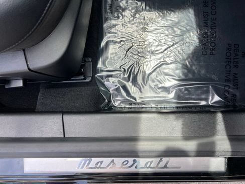 Used 2019 Maserati Ghibli RWD image 58