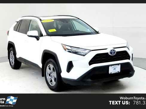 Used 2022 Toyota RAV4 XLE w/ Convenience Package AWD/4WD image 1