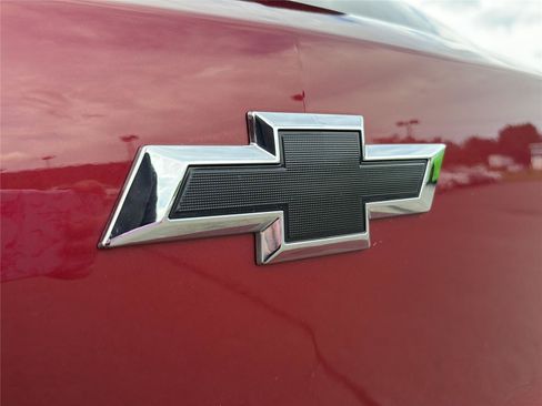 Used 2023 Chevrolet TrailBlazer RS w/ Convenience Package FWD image 26