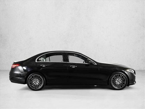 Used 2023 Mercedes-Benz C 300 4MATIC Sedan image 4