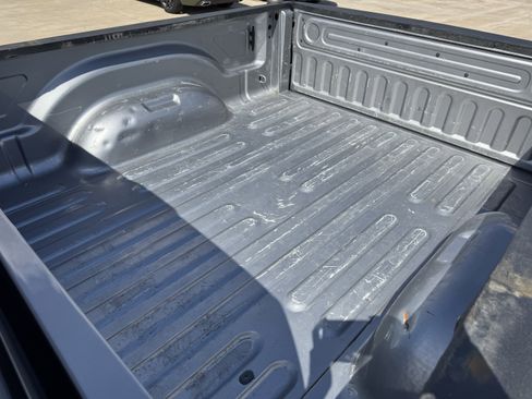 Used 2024 RAM 2500 Laramie AWD/4WD image 30