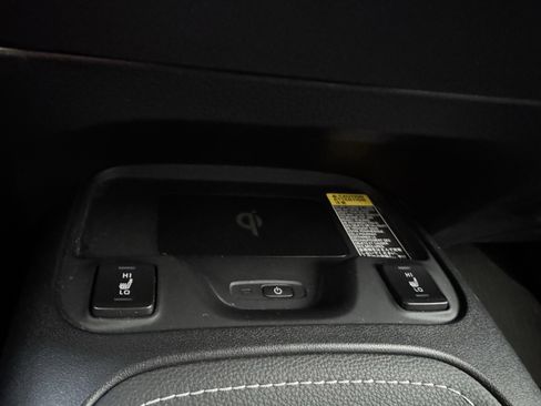 Used 2023 Toyota Corolla XSE image 20