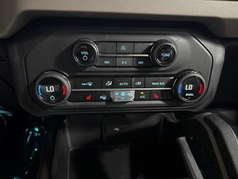 Used 2024 Ford Bronco Big Bend AWD/4WD image 17