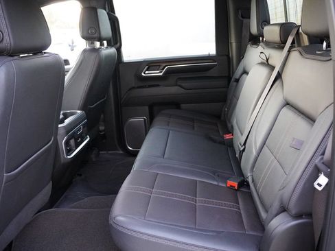 Certified 2024 Chevrolet Silverado 3500 High Country w/ High Country Premium Package AWD/4WD image 19