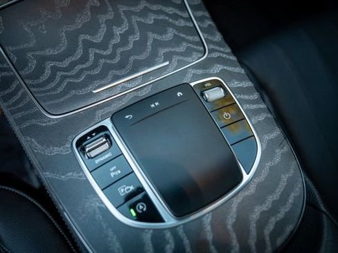 Used 2021 Mercedes-Benz E 350 Sedan w/ Premium Package image 32